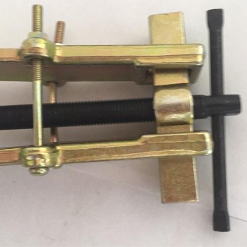 Two-claw Forging Puller Gear Removal Bearing Extractor 4 0.42kg inch As the picture shown 100mm