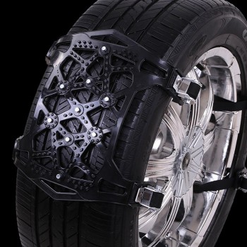 Winter Snow Chains Universal Car Winter Roadway Safety Tire Chains Snow Climbing Mud Ground Anti Slip