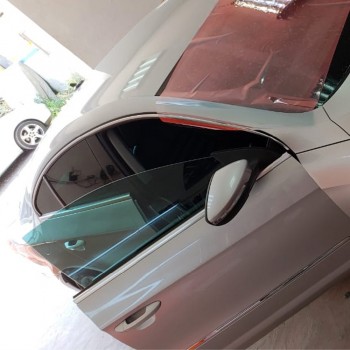 VLT70% UV Rejection 99% Chameleon Blue Window Tint High Quality Blue to Purple PET Chameleon Solar Car Window Tint 1.52x30M