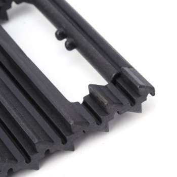 2x Multipurpose Car Anti-Skid Chains Sand Pass Tire pads Car Ice Scraper Snow Shovel Winter Tyre Wheel Nonslip Belt Pad