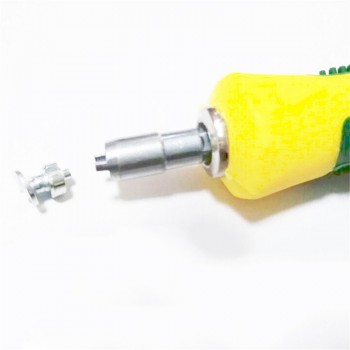 100pcs/lot Stud Screw 9mm Anti-Slip Screw Stud Wheel Tyre Snow Tire Spikes Trim with Install Sleeve Tool for Auto Car SUV ATV