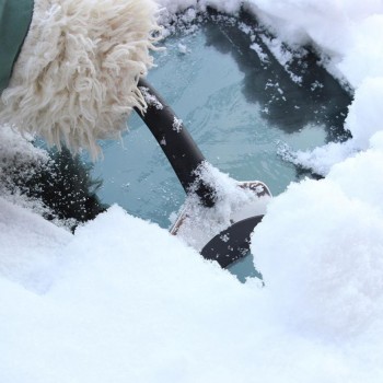 Portable Cleaning Tool Ice Shovel Vehicle Car Windshield Snow Scraper Window Removal Brush Winter new and high quality  H0427