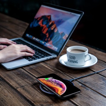 ROCK Metal 10W Wireless Charger Mirror Fast Charging for iPhone 8 X XR XS Max Samsung S10 S9 Desktop Wireless Charger Pad