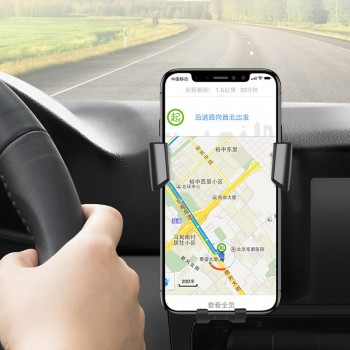 FDGAO 10W Car Mount Wireless Charger for iPhone XS Max XR X 8 Quick Qi Fast Charging Car Phone Holder For Samsung S10 S9 S8 Plus