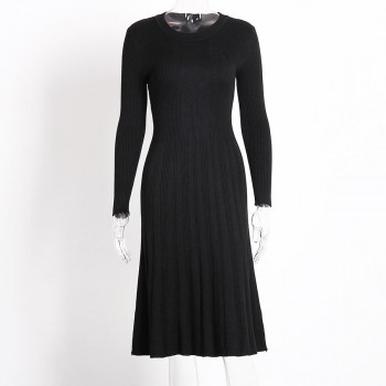 Women Kintted Dresses Winter 2018 Fashion New Arrival Long Sleeve Pleated Midi Dress Women Casual Sweater Dress Black White Blue