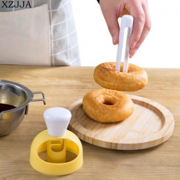 XZJJA Donut Mold Kitchen Desserts Bread Patisserie Bakery Baking Tools Cutter DIY Food Cookie Cake Stencil Doughnut Maker Mould