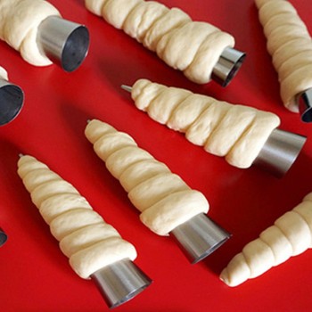 5pcs 14cm 9cm Baking Cones Stainless Steel Spiral Croissant Tubes Horn Bread Pastry making Cake Mold Baking Supplies