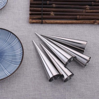 5pcs 14cm 9cm Baking Cones Stainless Steel Spiral Croissant Tubes Horn Bread Pastry making Cake Mold Baking Supplies