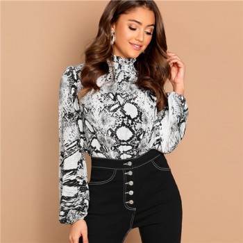 Sheinside Elegant Blouse Women Long Sleeve Shirts Mock Neck Snake Skin Print Top Ladies Blouses 2018 Womens Shirt Casual Tops