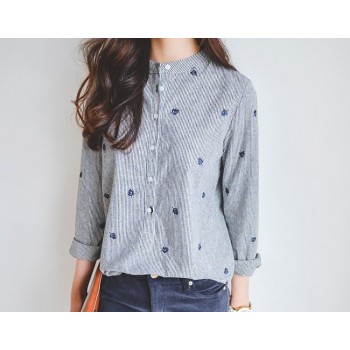 2018 Autumn Shirt Leaves Embroidery Long Sleeve Women Blouses Female Ladies Casual Shirts Women Tops Striped Blusas femininas