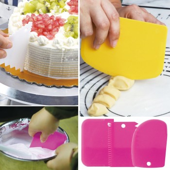 3Pcs/set Plastic Dough Knife Icing Fondant Scraper Jagged Edge Plain Smooth Cake Paddle Cake Spatulas Baking Pastry Tools