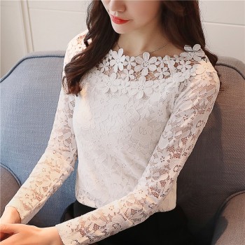 2018 New arrival autumn women blouse O-collar long sleeved lace blouse hollow out  bottoming  women top slim fit blusa  1105 40