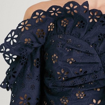 TWOTWINSTYLE Lace Shirts Blouse Female Long Sleeve Off Shoulder Hollow Out Asymmetrical Tops Female Autumn 2018 Sexy Fashion