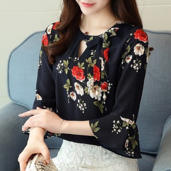 2017 New Summer Autumn Blouse Women Tops Floral Print Shirts Elegant Three Quarter Flare Sleeves Chiffon Blusas Femininas