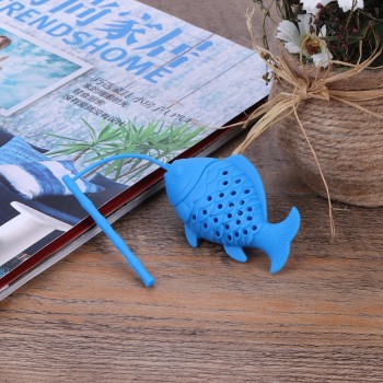Cute Fish Shape Tea Infuser Food Grade Silicone Spice Herbal Tea Strainer Loose Leaf Filter Fish Shape Tea Ball Accessories