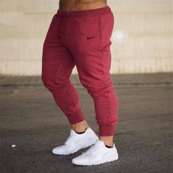 2018 New Men Joggers Brand Male Trousers Casual Pants Sweatpants Men Gym Muscle Cotton Fitness Workout hip hop Elastic Pants