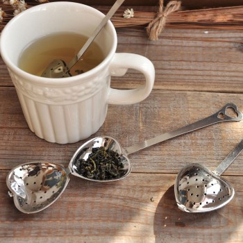 Lovely Heart Shape Stainless Steel Tea Infuser Spoon Strainer Steeper Handle Shower