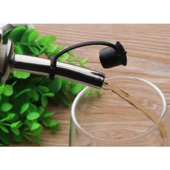 1PC Stainless Steel Oil Bottle Spout Pourer/Mouth with Stopper Flask Dry Red Wine Pot Bottle Cork Plug Olive Pourer Dispenser