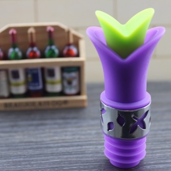 Lily Flower Wine Pourer Silicone Sealing Bottle Cap Color Fresh Wine Keep Bottle Pourer Cork Topper Spout Plug Cap Seal Stoppeer
