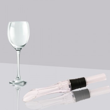 Top Sale Acrylic Aerating Pourer Decanter Wine Aerator Spout Pourer Wholesale Portable Wine Aerator Bar Pourer Accessories