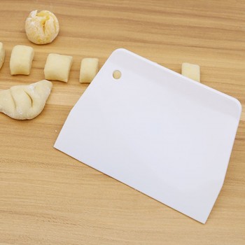 Kitchen Cutter Cake Spatulas Cake Pastry Spatulas Butter Scraper Trapezoidal Scraper Cake Tools Plastic Dough Scraper