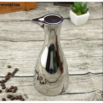 High Quality High Grade Oil Can Europe Style Leakproof Stainless Steel Oil Vinegar Gravy Boats Seasoning Container Kitchen Tools