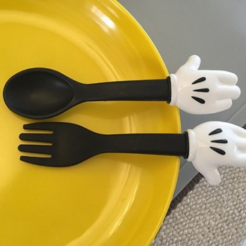 Tableware 2pcs/set Cute Mickey Mouse Claw teapoon Plastic PP Kids Dinnerware Sets C7