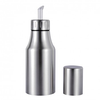 1Pc Stainless Steel Dust-proof Edible Oil Pot Sauce Vinegar Leak-proof Oil Bottle Kitchen Accessories 500ml 750ml 1000ml