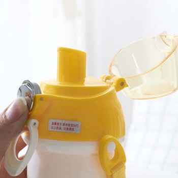 Cartoon Water Bottle Child Plastic Straw Water Bottles Kids Portable Leak-proof Outdoor Sport Kettle Student Travel Bottle