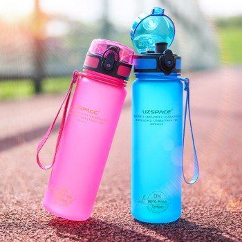 Uzspace Sports Water Bottles Tritan Material Drinkware Protein Shaker Camping Hiking Plastic Bottle for water 350ml 500ml 1000ml