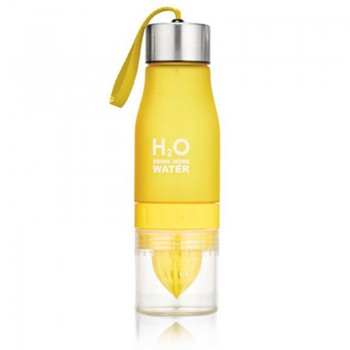 Transhome Creative Fruit Juice Infuser Water Bottle 650ml Plastic Portable Lemon Juice Bottle For Water Sport Drinking Bottle