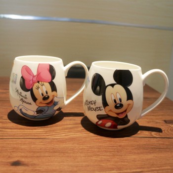 Cute Cartoon Mug Mickey Minnie Ceramic Cups Milk 320ml Creative Fashion Couples Mug Coffee Breakfast Water Cup Drop Shipping