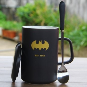 OUSSIRRO Creative Avengers Justice League  Ceramic Mug With Lid With Spoon Superman Spiderman Batman High Quality  Cup Nice Gift
