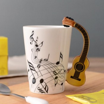 Creative Music Violin Style Guitar Ceramic Mug Coffee Tea Milk Stave Cups with Handle Coffee Mug Novelty Gifts