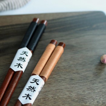 2 Pairs Handmade Japanese Natural Chestnut Wood Chopsticks Set Value Gift