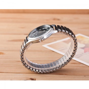 Men Women Fashion Wristwatches Couple Flexible Stretch Band Quartz Watches Man and Ladies Dress Clock Simple Casual Watches