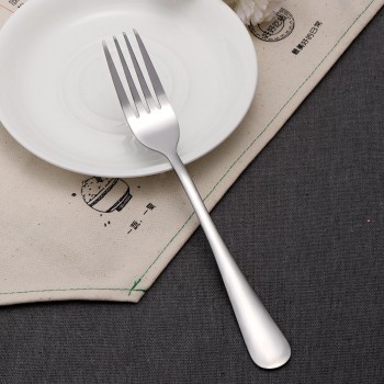 Useful Stainless Steel Main Fork Dining Fork for Adult Child Dessert Fruit Tableware Fruite Dessert Kitchen Tools Meal Tableware