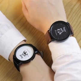 New Relogio Couples Watch King amp; Queen Leather Quartz Watch Mens Ladies Fashion Sport Clock Mens Watches Womens Watches Gifts