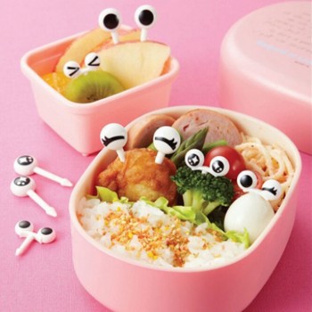 Lovely 10PCs/ Lot Cute Plastic Fruit Toothpick Lovely Eye Cartoon Forks Bento Decorative Tableware Food Picks Fish Fork Dessert
