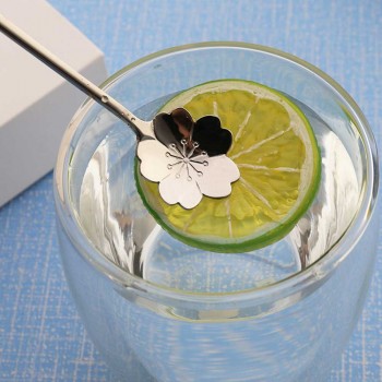 4Pcs Stainless Steel Spoon Set with Long Handle Flowers Heart Shape Ice Tea Coffee Spoon Dessert Spoon Kitchen Drink Tableware