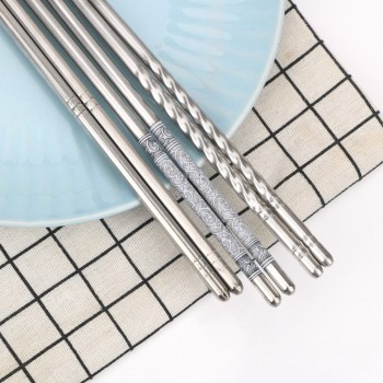 HILIFE Durable Tableware Blue and White Pattern Hollow Anti-scald Non-Slip Chopsticks 5 Pair Stainless Steel 201