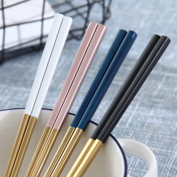 CHANOVEL 1 pairs 304 Stainless steel 23.5cm chopsticks Home Kitchen Dining Tools Eating noodles Square Tableware Easy to clean