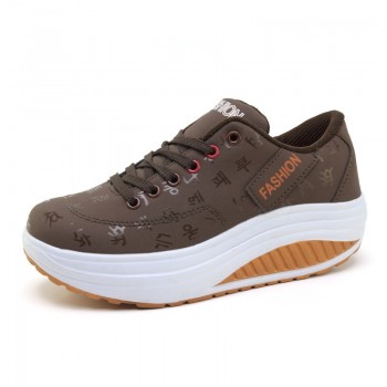 Bolangdi New Platform Chaussure Femme Sport Shoes Woman Leather Lady Sports Shoes Summer Running Shoes Womens Sneakers Walk