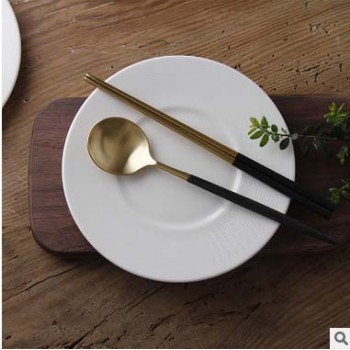 Cupital Style Chopsticks and Spoon Set 18/10 Stainless Steel reusable chopsticks Dessert Spoons Travel Tableware Set for Gift
