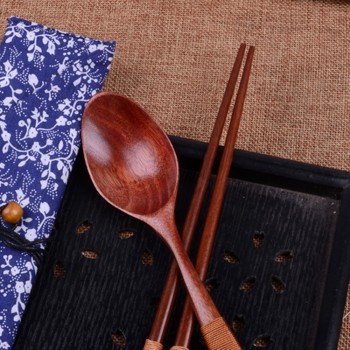 1 set Chinese Chopsticks Environmentally Friendly Portable Wooden Cutlery Sets Wooden Chopsticks And Spoons Travel Suit 18Oct