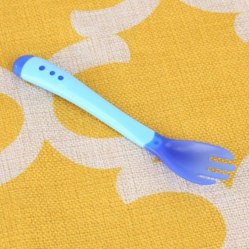 Portable cutlery fork tableware childrens bricks Sensing temperature sucker silicone handle  for children