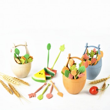 17pcs Eco-friendly Biodegradable Leaves Fruit Forks with Barrel Holder Salad Fruit Picks Cocktail Sticks Kitchen Accessories