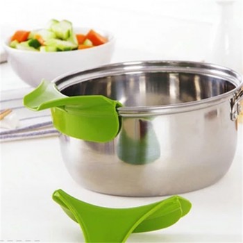 2017 New Kitchen Gadgets Leak Soup Deflector Anti-spill Liquid Diversion Mouth Cook Parts