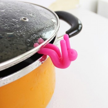 2 pcs/pack Multi Functional Lids Holder Spill Control Silicone Prevent Pot-cover Overflow Cooking Tools Useful Kitchen Tool
