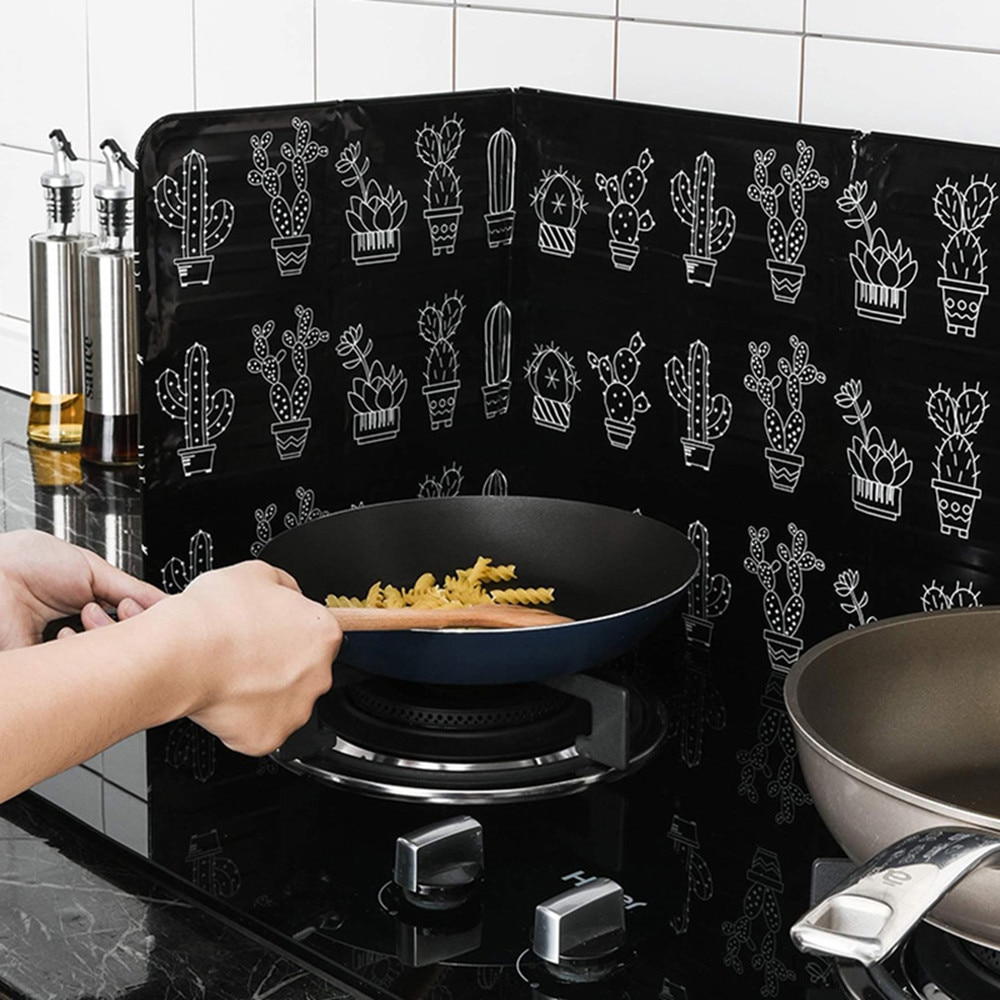 Oil Block Oil Barrier Stove Cooking Heat Insulation Home Kitchen Stove Foil Plate Prevent Oil Splash Cooking Hot Baffle Kitchen